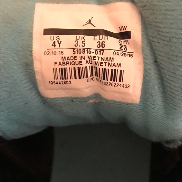 Air Jordan 12 ‘Hyper Jade’ - Picture 5 of 7